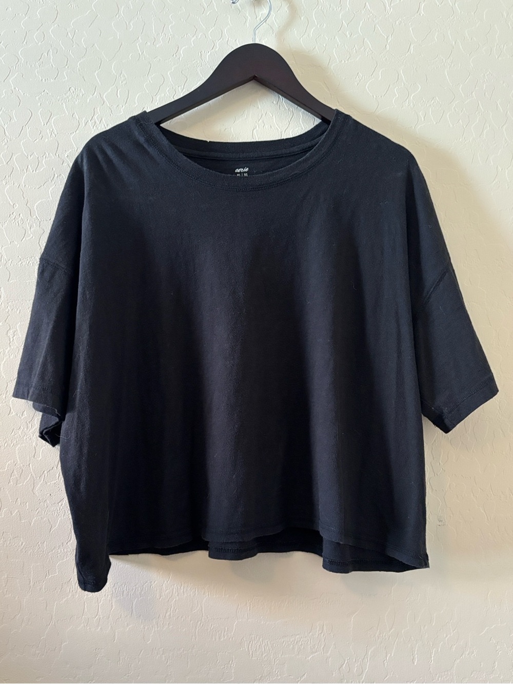 Aerie Relaxed Black Boxy Women’s CropTop